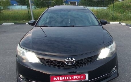 Toyota Camry, 2014 год, 1 700 000 рублей, 4 фотография