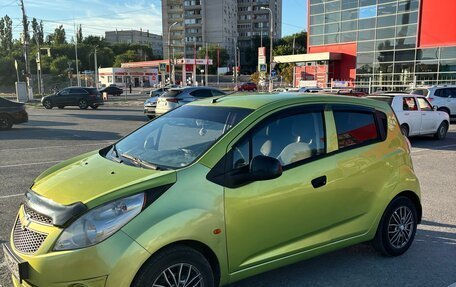 Chevrolet Spark III, 2011 год, 570 000 рублей, 2 фотография