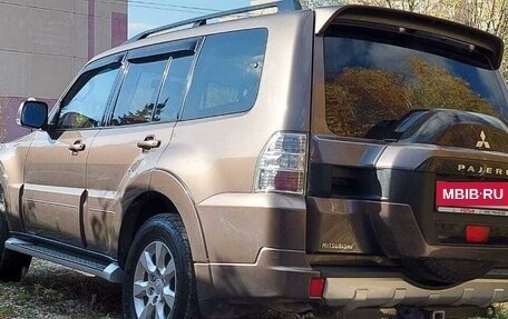 Mitsubishi Pajero IV, 2014 год, 3 200 000 рублей, 11 фотография