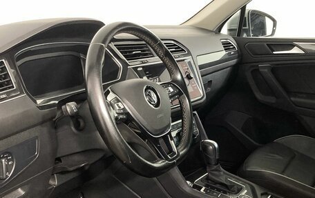 Volkswagen Tiguan II, 2020 год, 3 199 900 рублей, 11 фотография