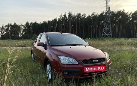 Ford Focus II рестайлинг, 2005 год, 445 000 рублей, 3 фотография