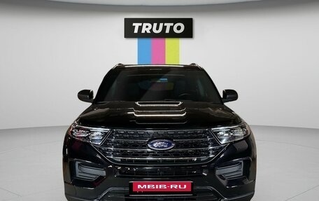 Ford Explorer VI, 2019 год, 3 100 000 рублей, 2 фотография