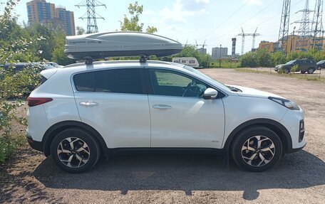 KIA Sportage IV рестайлинг, 2018 год, 2 600 000 рублей, 2 фотография