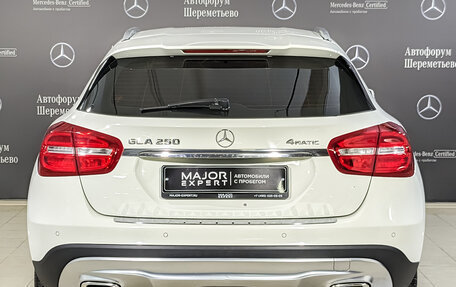 Mercedes-Benz GLA, 2015 год, 2 300 000 рублей, 6 фотография