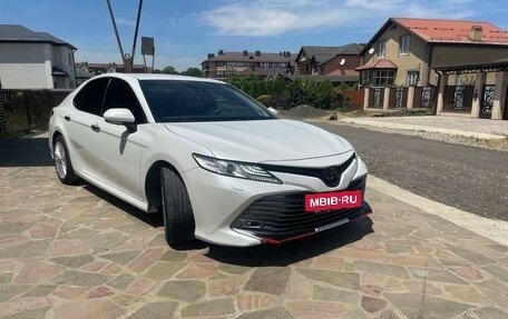 Toyota Camry, 2018 год, 3 499 999 рублей, 4 фотография