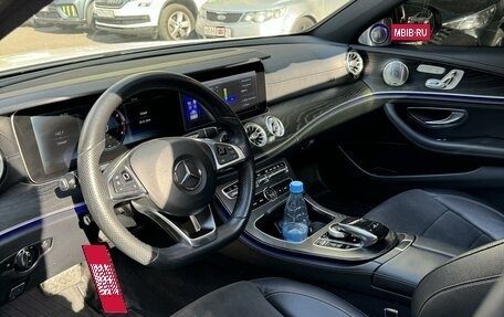 Mercedes-Benz E-Класс, 2017 год, 4 200 000 рублей, 6 фотография
