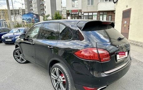 Porsche Cayenne III, 2010 год, 3 199 000 рублей, 3 фотография