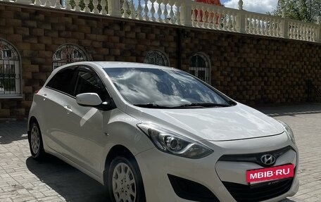 Hyundai i30 II рестайлинг, 2012 год, 950 000 рублей, 4 фотография