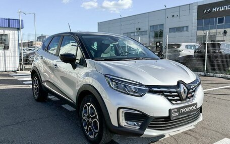 Renault Kaptur I рестайлинг, 2020 год, 2 136 000 рублей, 3 фотография