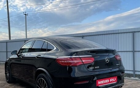 Mercedes-Benz GLC, 2018 год, 4 900 000 рублей, 2 фотография