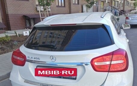 Mercedes-Benz GLA, 2015 год, 1 900 000 рублей, 2 фотография