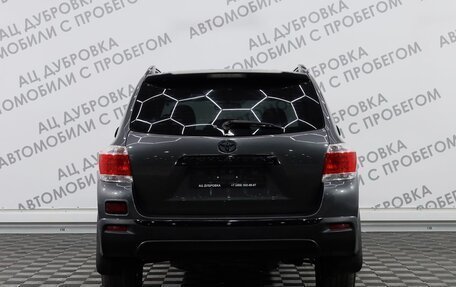 Toyota Highlander III, 2010 год, 2 329 000 рублей, 15 фотография