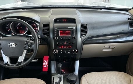 KIA Sorento II рестайлинг, 2009 год, 1 680 000 рублей, 20 фотография