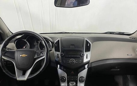 Chevrolet Cruze II, 2013 год, 795 000 рублей, 11 фотография