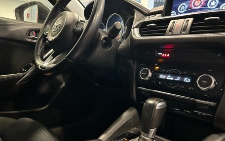Mazda 6, 2018 год, 2 350 000 рублей, 18 фотография