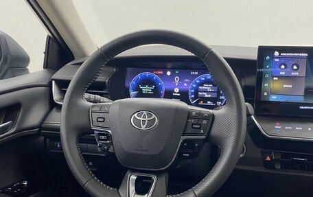 Toyota Camry, 2024 год, 4 990 000 рублей, 19 фотография