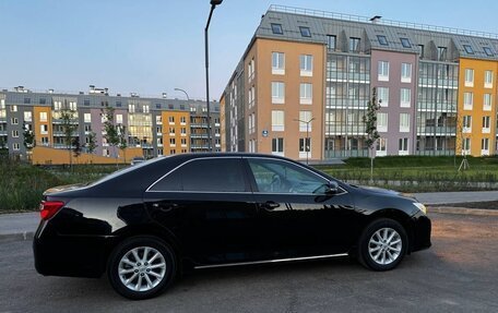 Toyota Camry, 2013 год, 1 800 000 рублей, 2 фотография