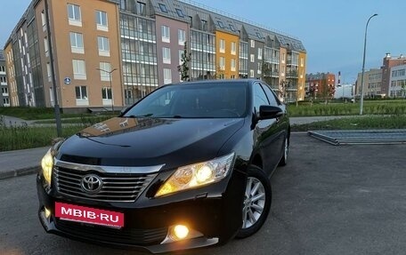 Toyota Camry, 2013 год, 1 800 000 рублей, 3 фотография