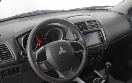 Mitsubishi ASX I рестайлинг, 2013 год, 1 090 000 рублей, 13 фотография
