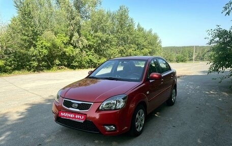 KIA Rio II, 2011 год, 970 000 рублей, 1 фотография