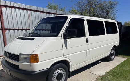 Volkswagen Caravelle T4, 1998 год, 2 500 000 рублей, 17 фотография