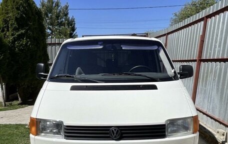 Volkswagen Caravelle T4, 1998 год, 2 500 000 рублей, 23 фотография