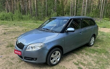 Skoda Fabia II, 2008 год, 650 000 рублей, 1 фотография