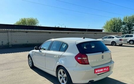 BMW 1 серия, 2011 год, 1 150 000 рублей, 8 фотография