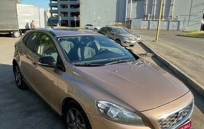 Volvo V40 Cross Country I, 2013 год, 1 550 000 рублей, 1 фотография