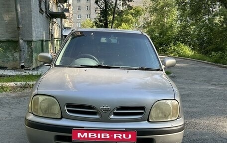 Nissan March II, 2000 год, 300 000 рублей, 1 фотография