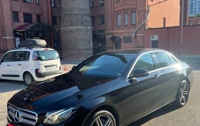 Mercedes-Benz E-Класс, 2018 год, 3 500 000 рублей, 1 фотография