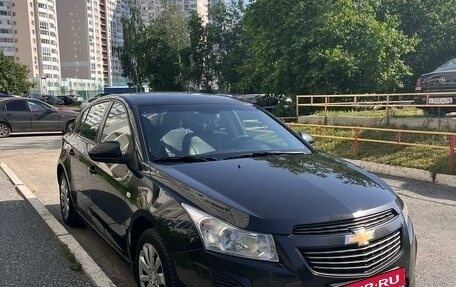 Chevrolet Cruze II, 2013 год, 850 000 рублей, 1 фотография