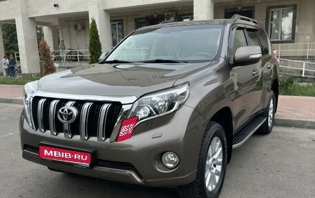 Toyota Land Cruiser Prado 150 рестайлинг 2, 2015 год, 4 550 000 рублей, 1 фотография