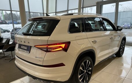 Skoda Kodiaq I, 2023 год, 5 200 000 рублей, 4 фотография