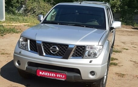 Nissan Navara (Frontier), 2008 год, 1 700 000 рублей, 1 фотография