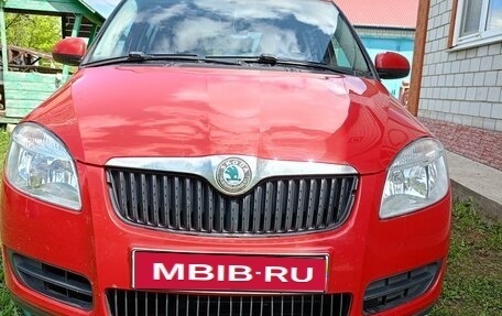 Skoda Fabia II, 2009 год, 748 000 рублей, 1 фотография