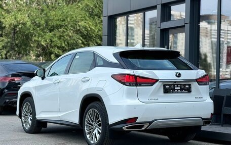 Lexus RX IV рестайлинг, 2022 год, 7 900 000 рублей, 7 фотография