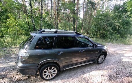 Mitsubishi Outlander III рестайлинг 3, 2006 год, 777 777 рублей, 3 фотография