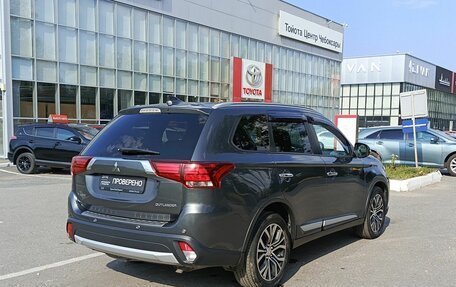 Mitsubishi Outlander III рестайлинг 3, 2018 год, 3 250 400 рублей, 5 фотография