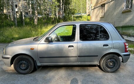 Nissan March II, 2000 год, 300 000 рублей, 4 фотография