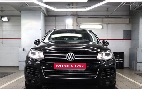 Volkswagen Touareg III, 2013 год, 2 350 000 рублей, 3 фотография