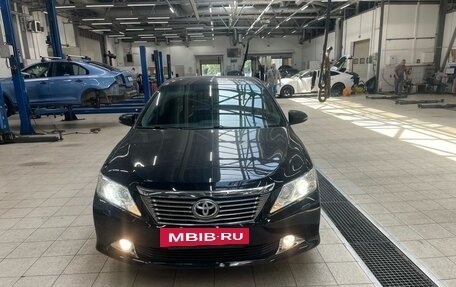 Toyota Camry, 2013 год, 1 849 000 рублей, 2 фотография