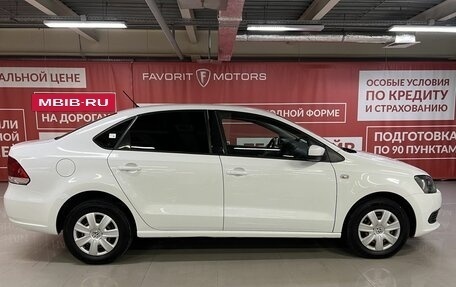 Volkswagen Polo VI (EU Market), 2014 год, 850 000 рублей, 4 фотография