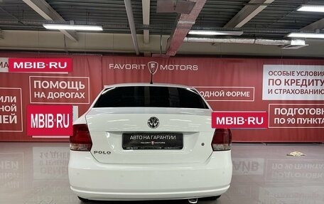 Volkswagen Polo VI (EU Market), 2014 год, 850 000 рублей, 3 фотография