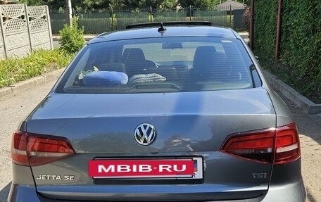 Volkswagen Jetta VI, 2016 год, 1 650 000 рублей, 2 фотография