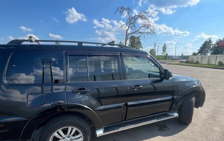 Mitsubishi Pajero IV, 2011 год, 2 050 000 рублей, 3 фотография