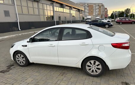 KIA Rio III рестайлинг, 2012 год, 930 000 рублей, 4 фотография