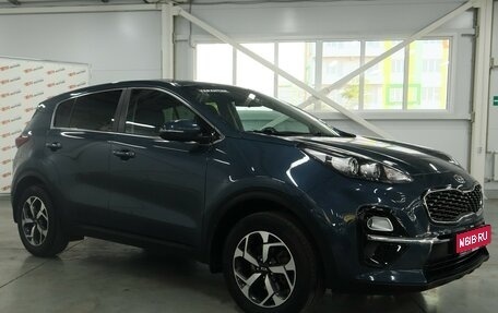 KIA Sportage IV рестайлинг, 2019 год, 2 300 000 рублей, 1 фотография