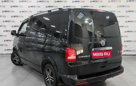 Volkswagen Caravelle T5, 2012 год, 1 379 000 рублей, 2 фотография