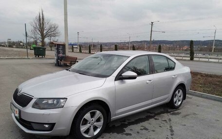 Skoda Octavia, 2014 год, 1 650 000 рублей, 2 фотография